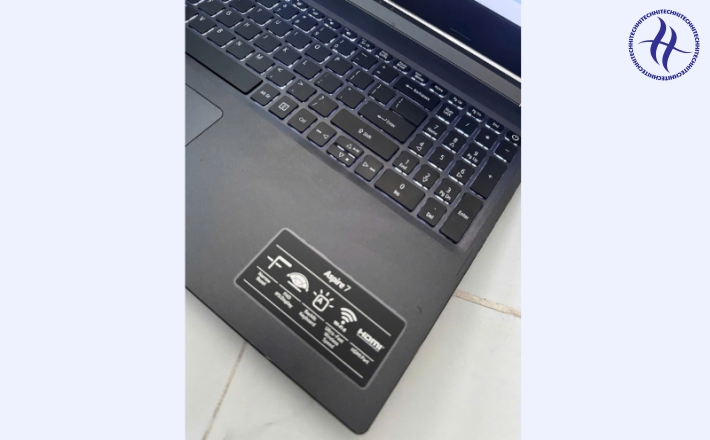 ACER ASPIRE A715 75 I5