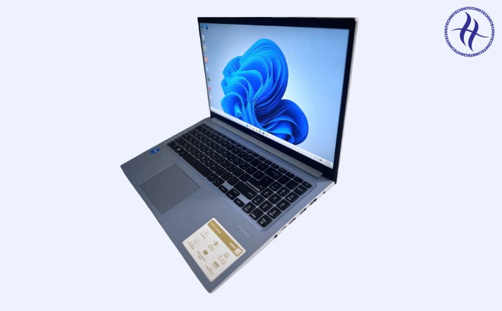 ASUS VIVOBOOK X1502