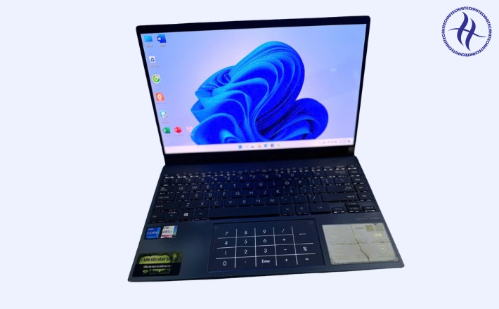ASUS ZENBOOK 13 OLED UX325 I5
