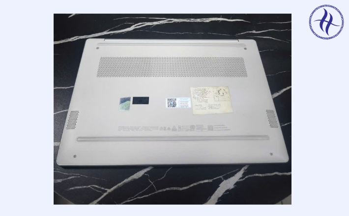 HP PAVILION 14-EM RYZEN 5