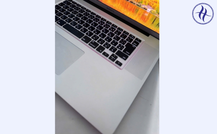 MACBOOK PRO 17 INCH 2011 I7