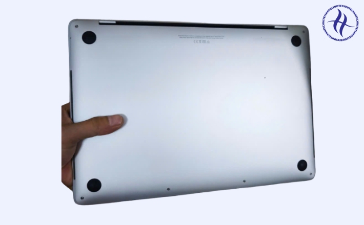 MACBOOK PRO TOUCH BAR 2020 I7